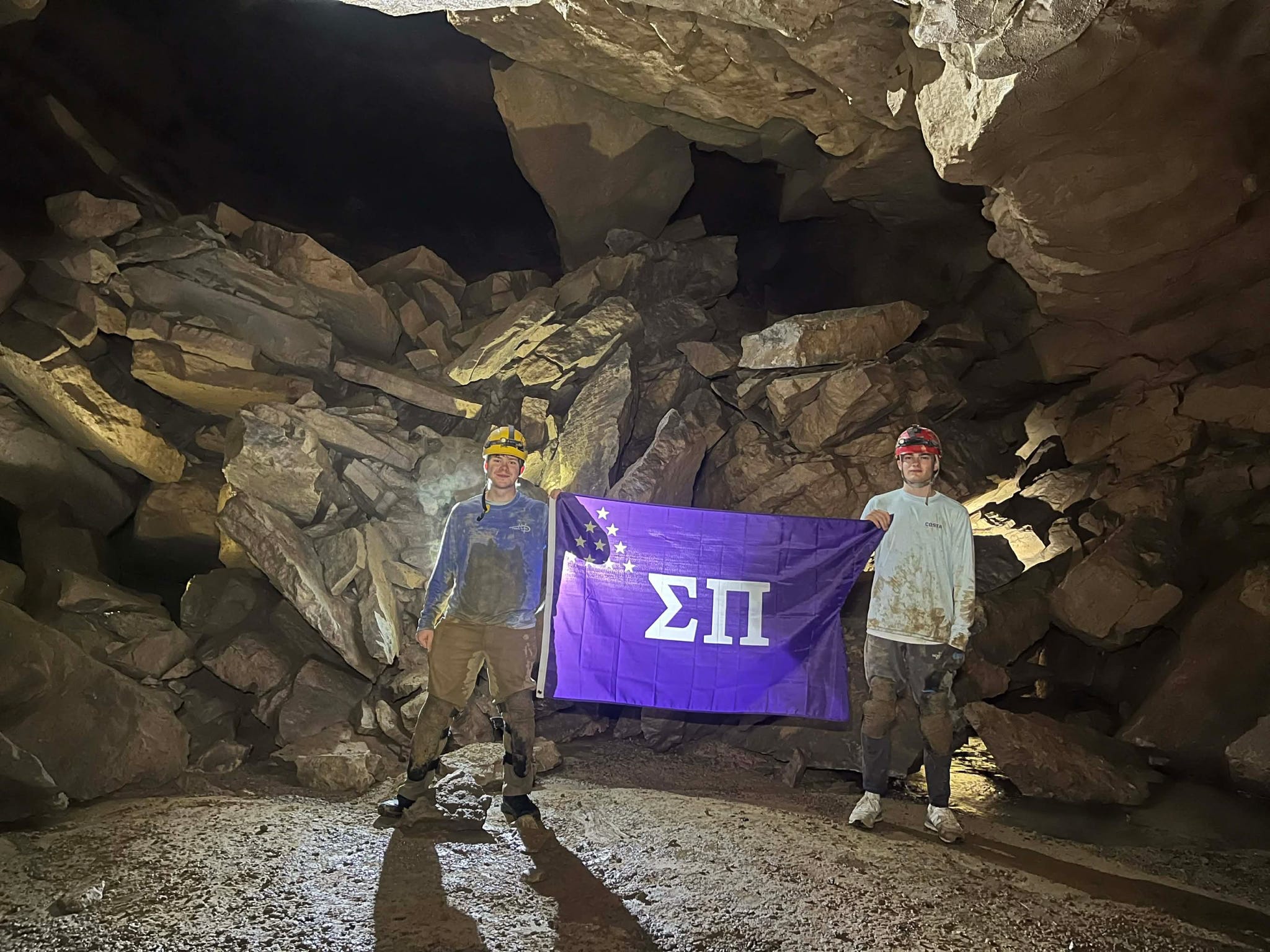 Sigma Pi brothers together on an outdoor chapter trip